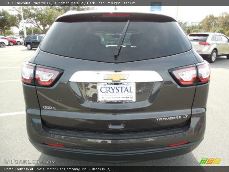 Tungsten Metallic / Dark Titanium/Light Titanium 2013 Chevrolet Traverse LT