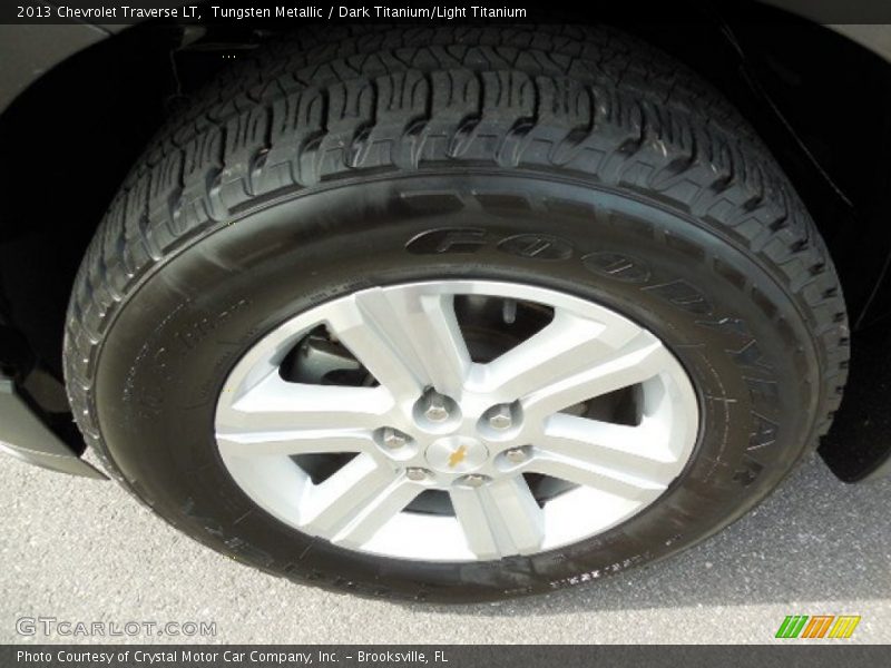 Tungsten Metallic / Dark Titanium/Light Titanium 2013 Chevrolet Traverse LT