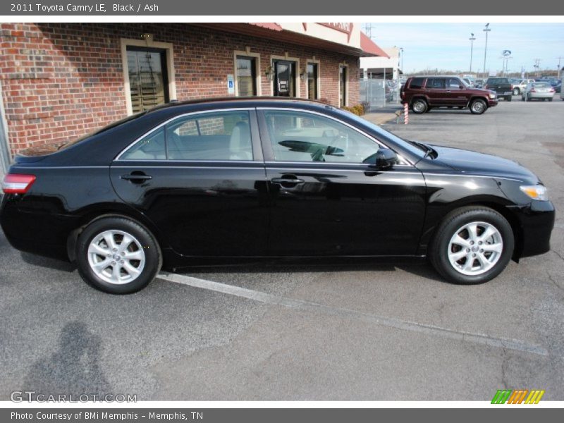 Black / Ash 2011 Toyota Camry LE
