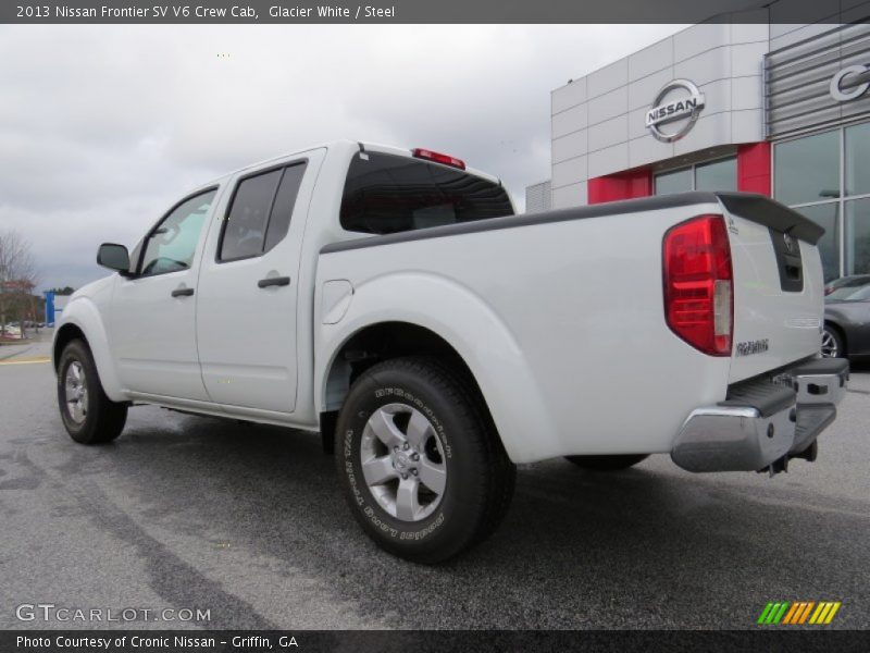 Glacier White / Steel 2013 Nissan Frontier SV V6 Crew Cab