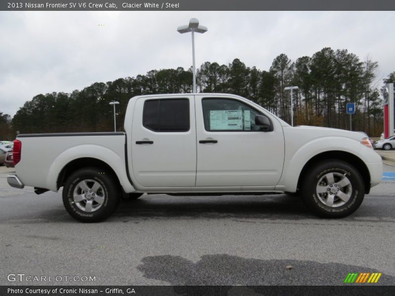Glacier White / Steel 2013 Nissan Frontier SV V6 Crew Cab