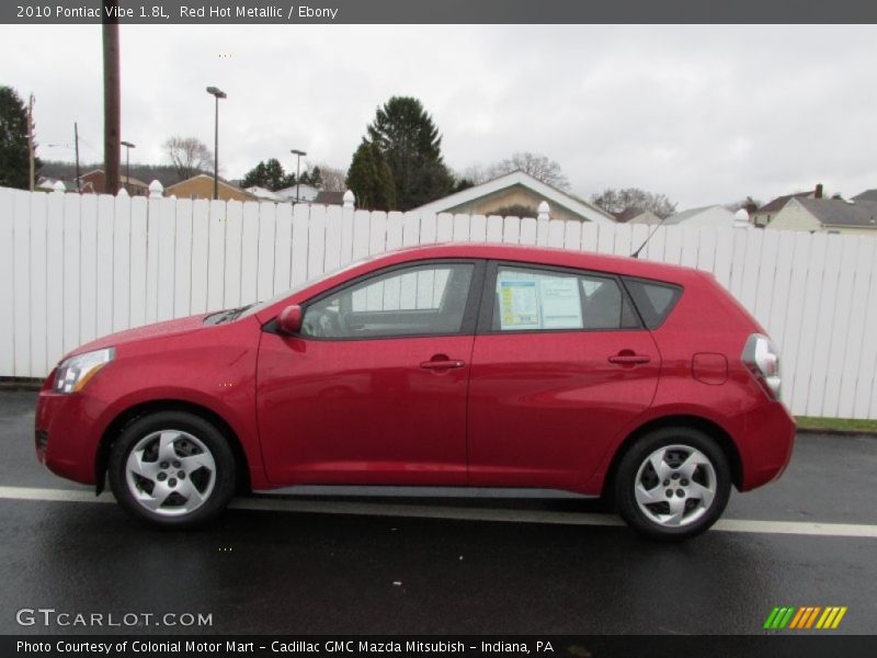 Red Hot Metallic / Ebony 2010 Pontiac Vibe 1.8L