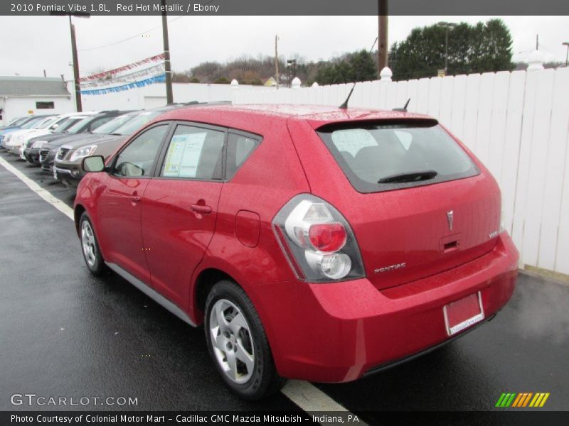 Red Hot Metallic / Ebony 2010 Pontiac Vibe 1.8L