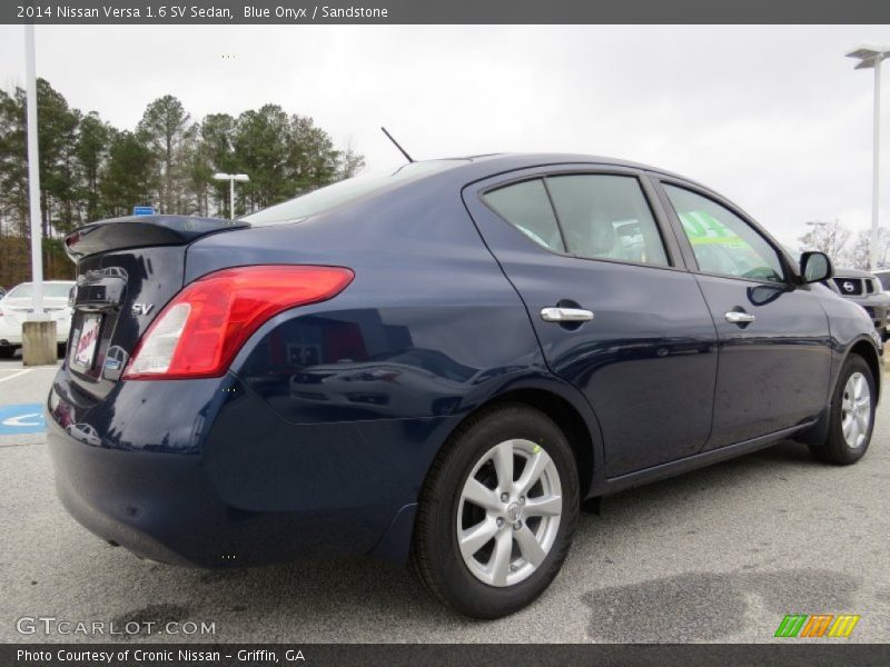 Blue Onyx / Sandstone 2014 Nissan Versa 1.6 SV Sedan