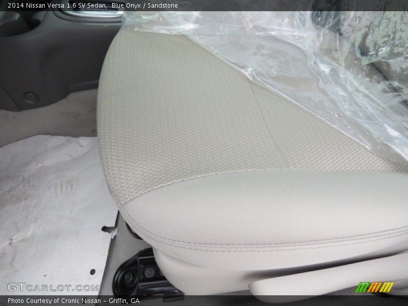 Blue Onyx / Sandstone 2014 Nissan Versa 1.6 SV Sedan