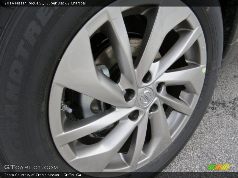  2014 Rogue SL Wheel