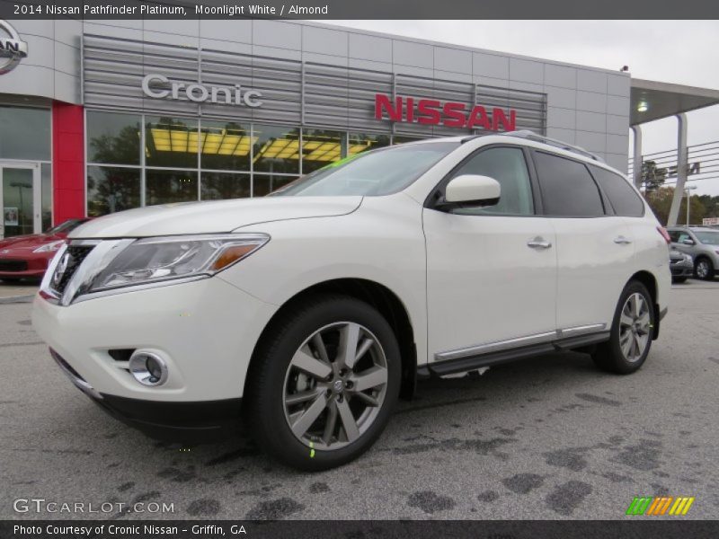 Moonlight White / Almond 2014 Nissan Pathfinder Platinum