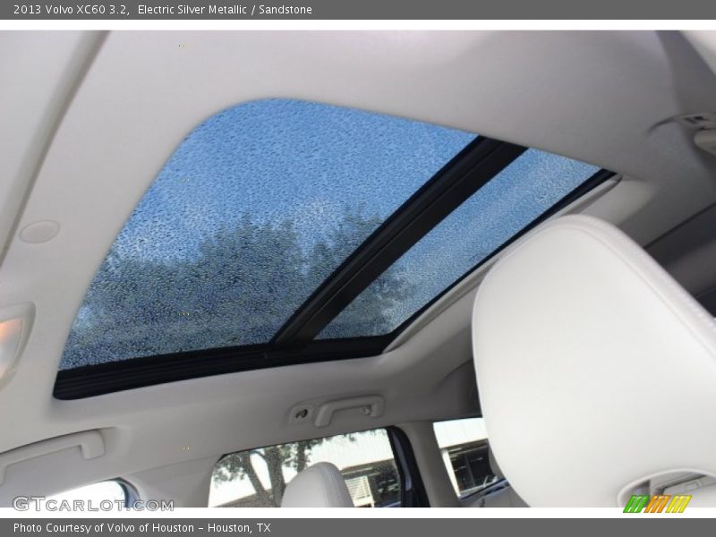 Electric Silver Metallic / Sandstone 2013 Volvo XC60 3.2