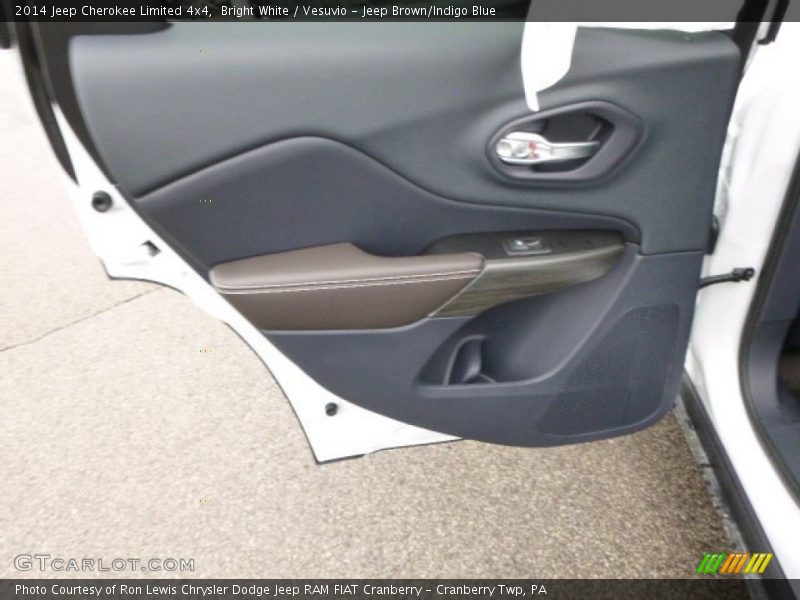 Door Panel of 2014 Cherokee Limited 4x4