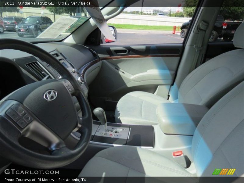 Ultra Silver / Beige 2011 Hyundai Veracruz GLS