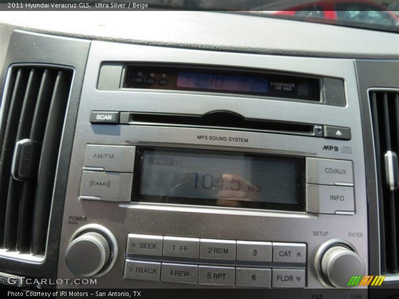 Ultra Silver / Beige 2011 Hyundai Veracruz GLS