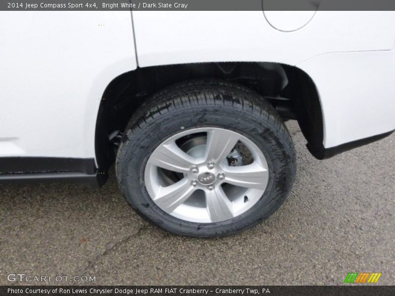 Bright White / Dark Slate Gray 2014 Jeep Compass Sport 4x4