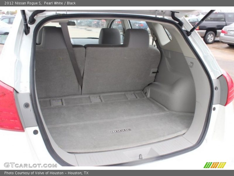 Pearl White / Black 2012 Nissan Rogue S