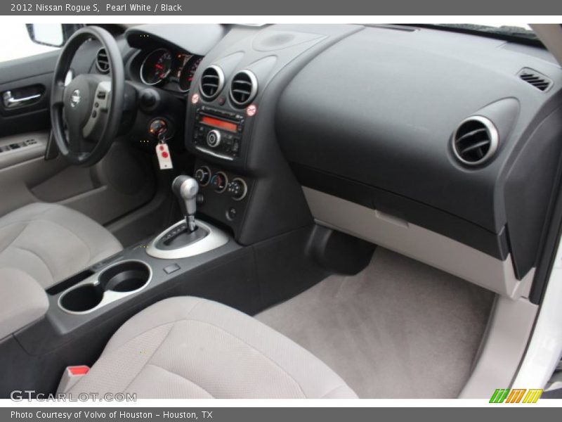 Pearl White / Black 2012 Nissan Rogue S
