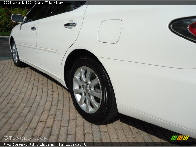 Crystal White / Ivory 2003 Lexus ES 300