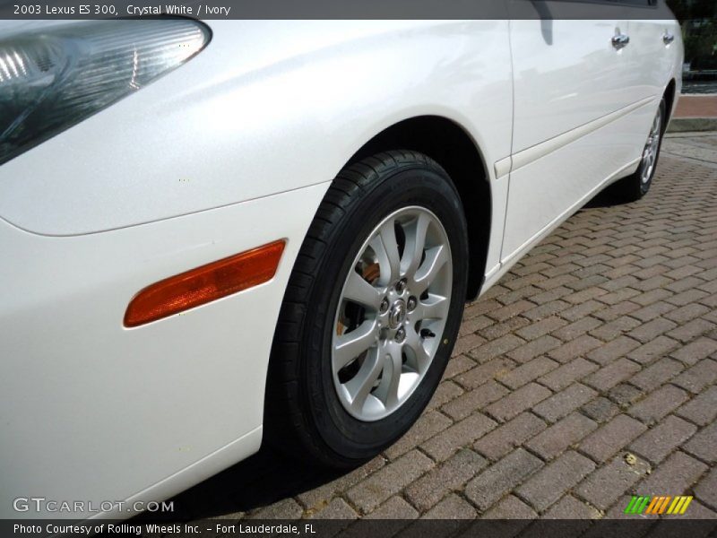 Crystal White / Ivory 2003 Lexus ES 300