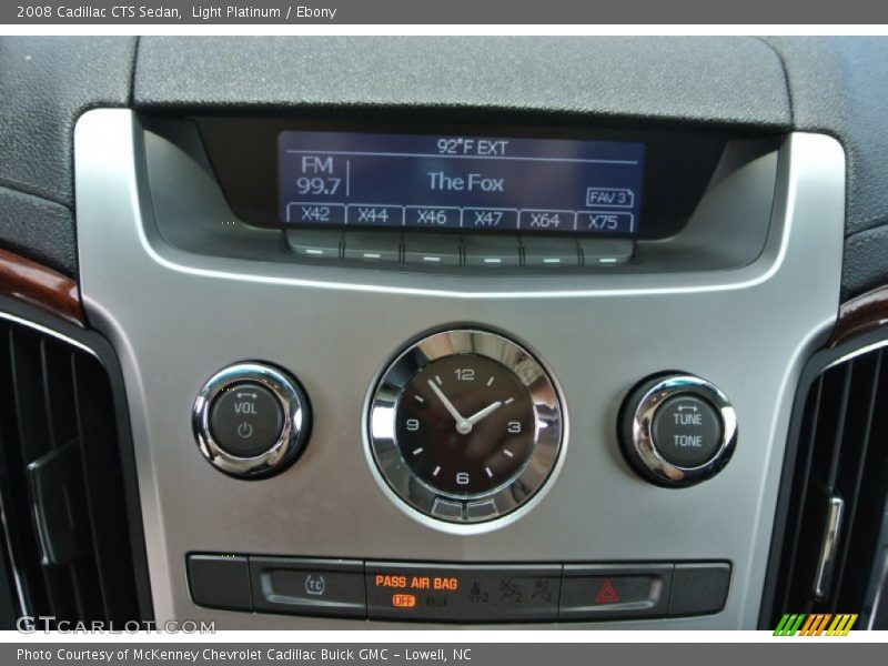 Light Platinum / Ebony 2008 Cadillac CTS Sedan