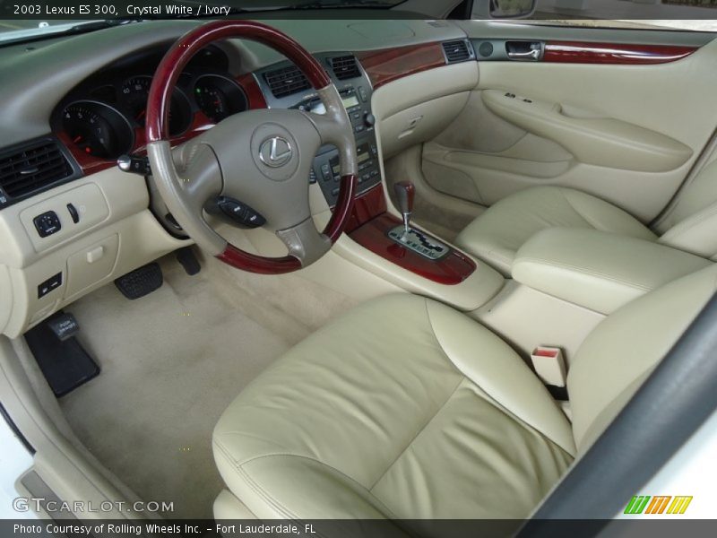  2003 ES 300 Ivory Interior