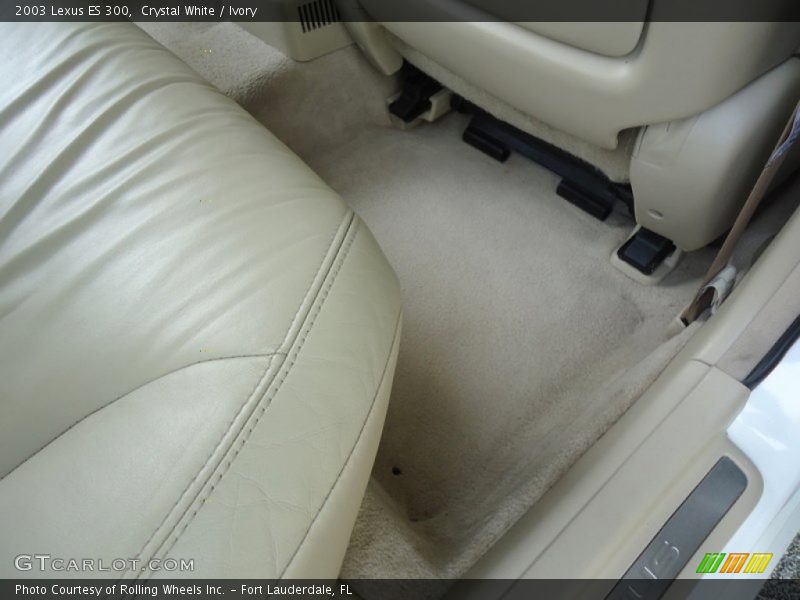 Crystal White / Ivory 2003 Lexus ES 300