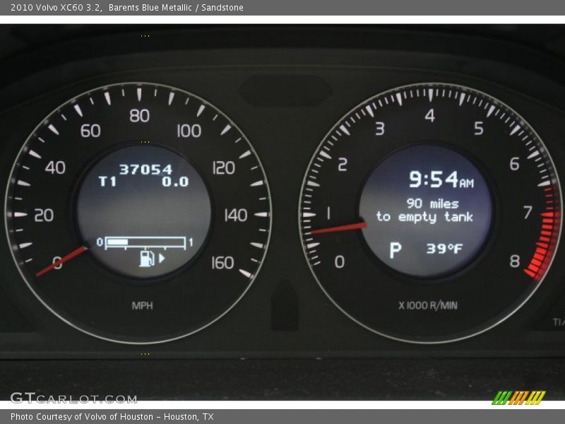 Barents Blue Metallic / Sandstone 2010 Volvo XC60 3.2