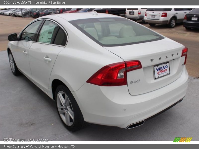 Ice White / Soft Beige 2014 Volvo S60 T5