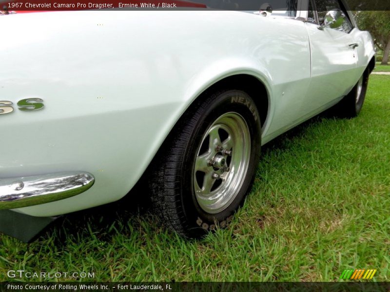 Ermine White / Black 1967 Chevrolet Camaro Pro Dragster