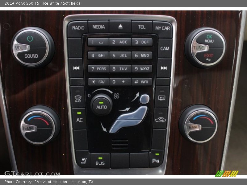 Ice White / Soft Beige 2014 Volvo S60 T5