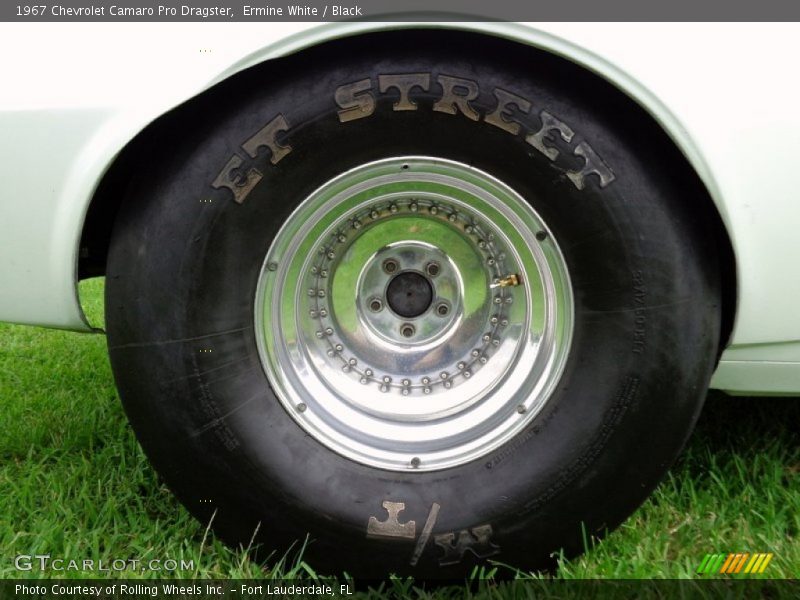 Ermine White / Black 1967 Chevrolet Camaro Pro Dragster
