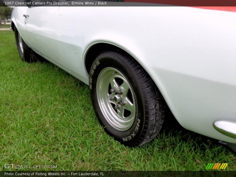 Ermine White / Black 1967 Chevrolet Camaro Pro Dragster