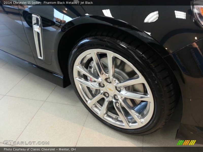  2014 SS Sedan Wheel