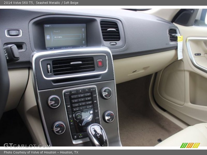 Seashell Metallic / Soft Beige 2014 Volvo S60 T5