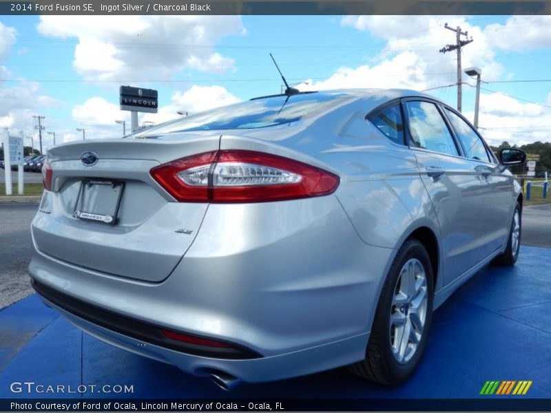 Ingot Silver / Charcoal Black 2014 Ford Fusion SE