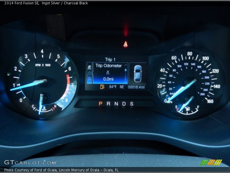 Ingot Silver / Charcoal Black 2014 Ford Fusion SE
