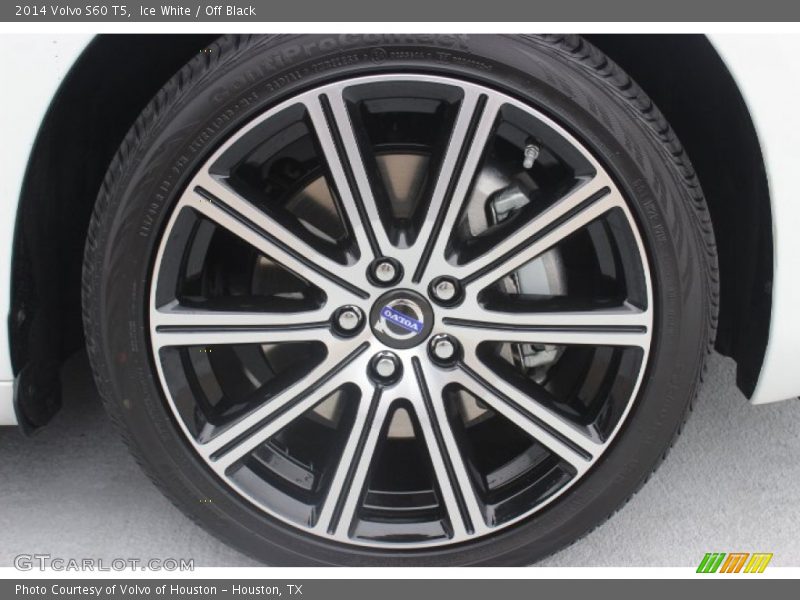 Ice White / Off Black 2014 Volvo S60 T5