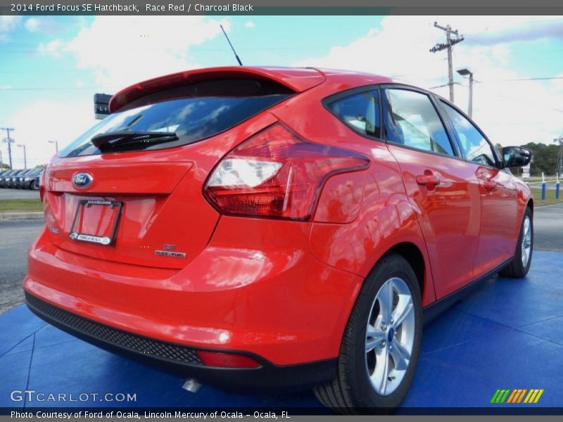 Race Red / Charcoal Black 2014 Ford Focus SE Hatchback