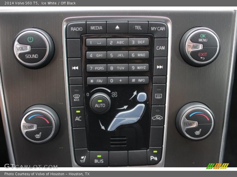 Ice White / Off Black 2014 Volvo S60 T5