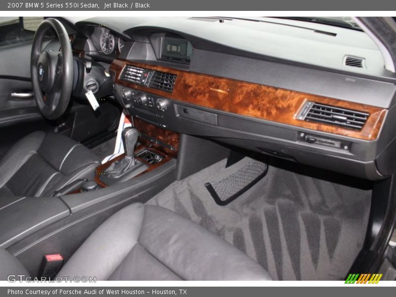 Jet Black / Black 2007 BMW 5 Series 550i Sedan
