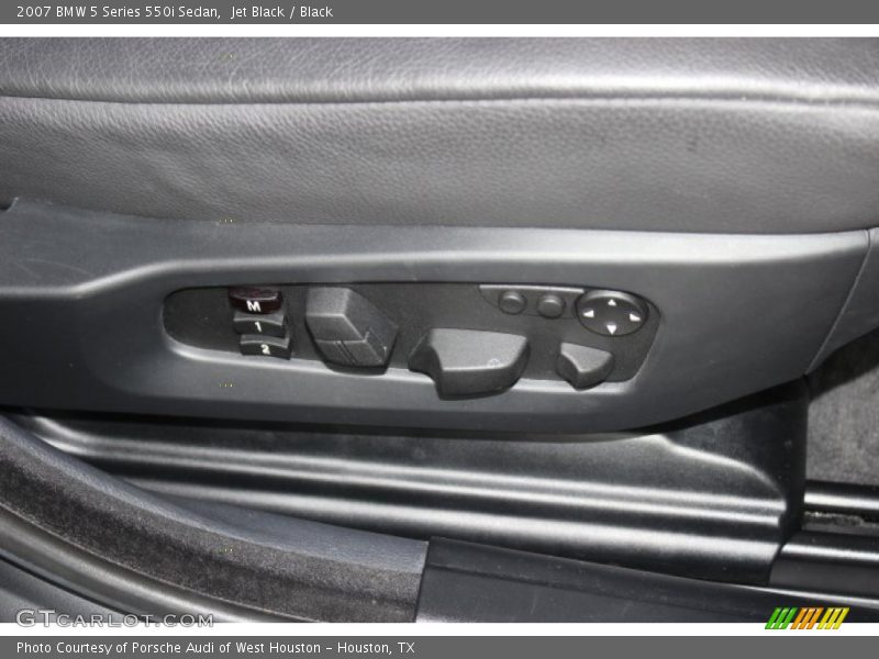 Jet Black / Black 2007 BMW 5 Series 550i Sedan
