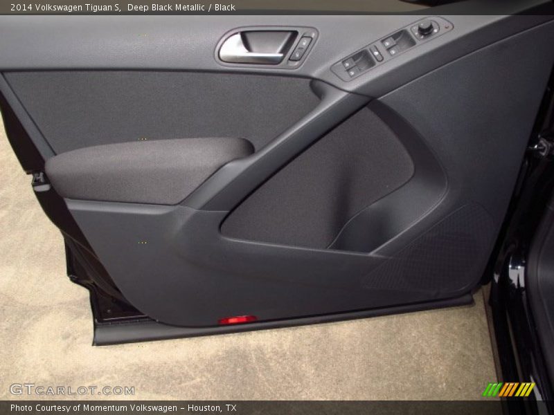 Deep Black Metallic / Black 2014 Volkswagen Tiguan S