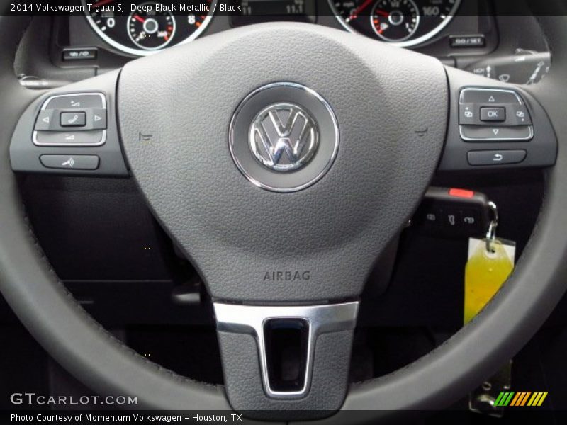 Deep Black Metallic / Black 2014 Volkswagen Tiguan S