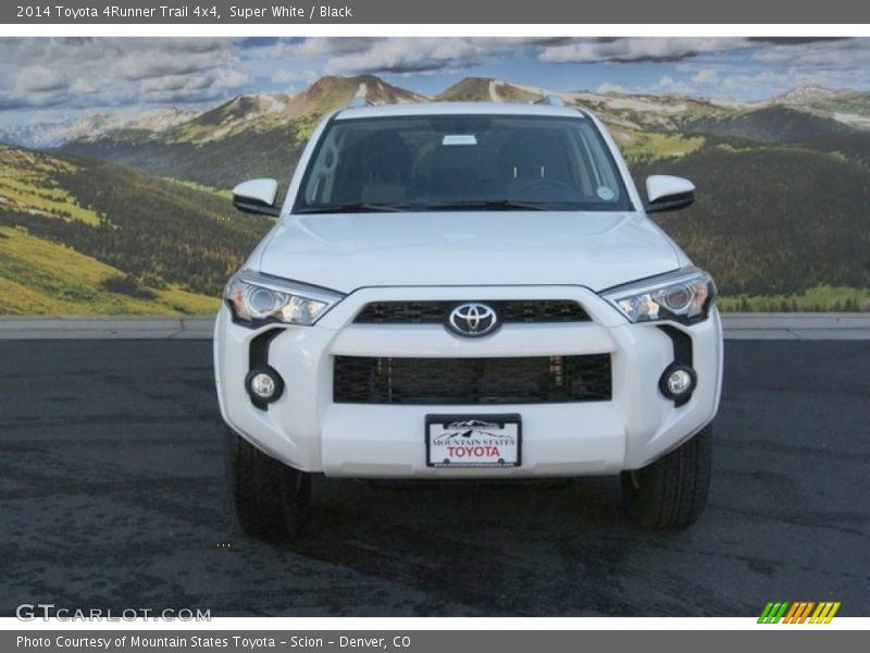 Super White / Black 2014 Toyota 4Runner Trail 4x4