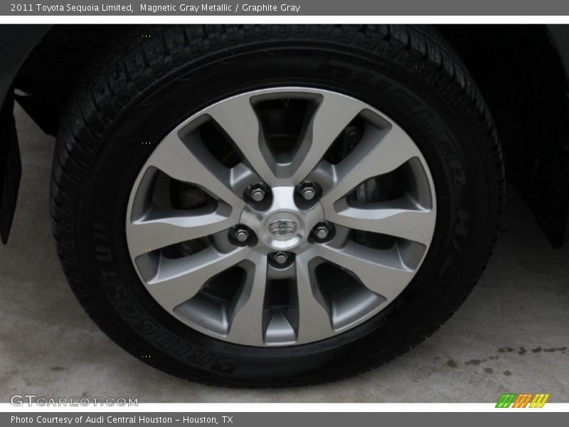 Magnetic Gray Metallic / Graphite Gray 2011 Toyota Sequoia Limited
