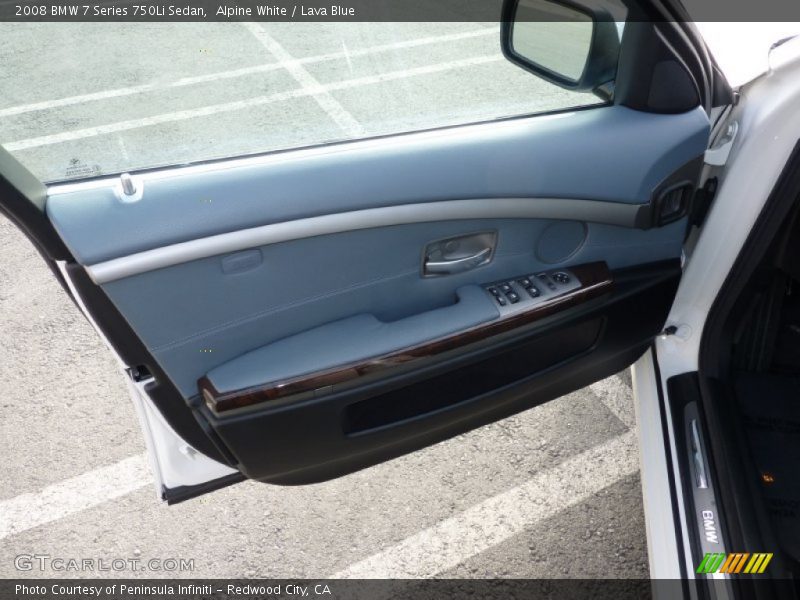 Door Panel of 2008 7 Series 750Li Sedan