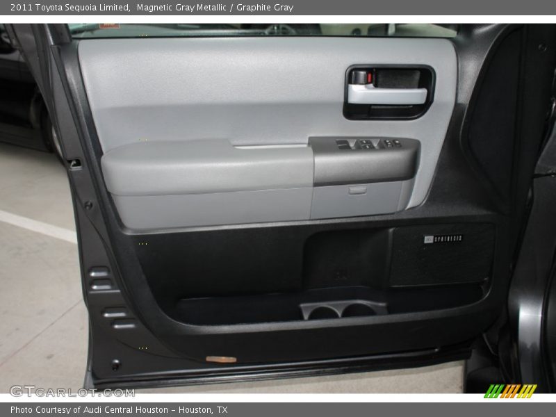 Magnetic Gray Metallic / Graphite Gray 2011 Toyota Sequoia Limited