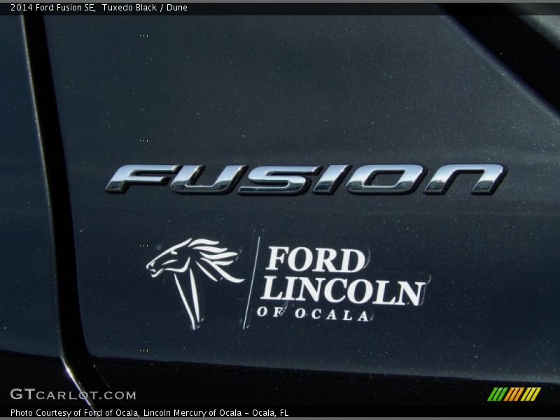 Tuxedo Black / Dune 2014 Ford Fusion SE