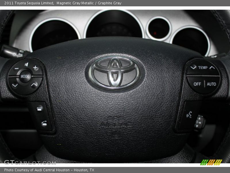 Magnetic Gray Metallic / Graphite Gray 2011 Toyota Sequoia Limited