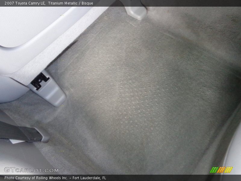 Titanium Metallic / Bisque 2007 Toyota Camry LE