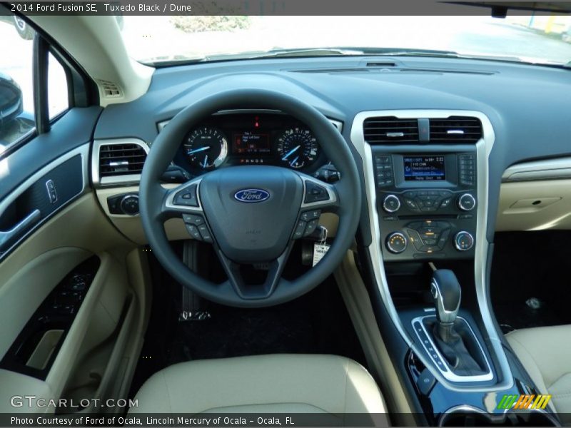 Tuxedo Black / Dune 2014 Ford Fusion SE