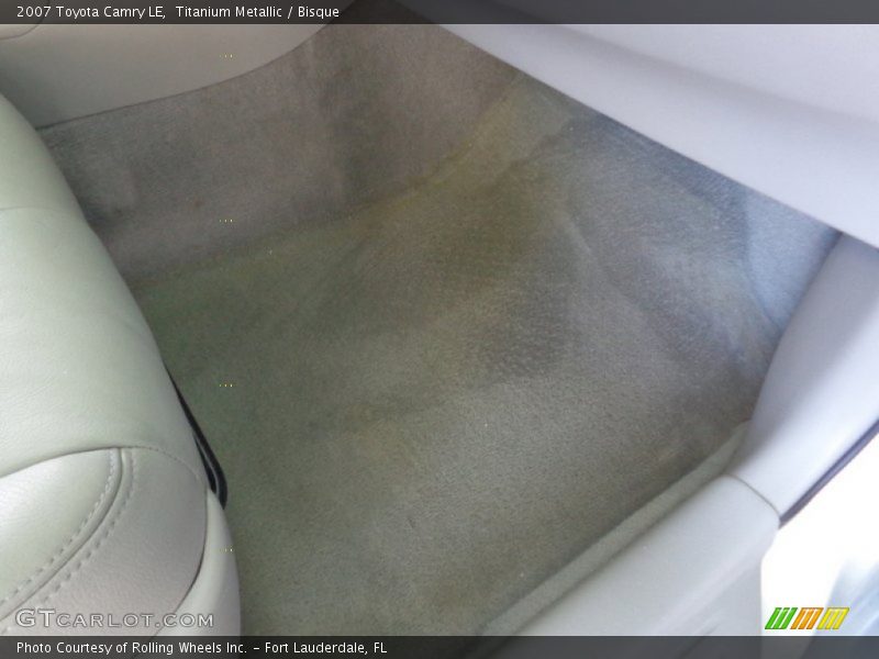 Titanium Metallic / Bisque 2007 Toyota Camry LE