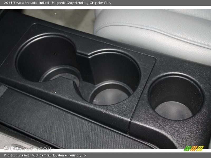 Magnetic Gray Metallic / Graphite Gray 2011 Toyota Sequoia Limited